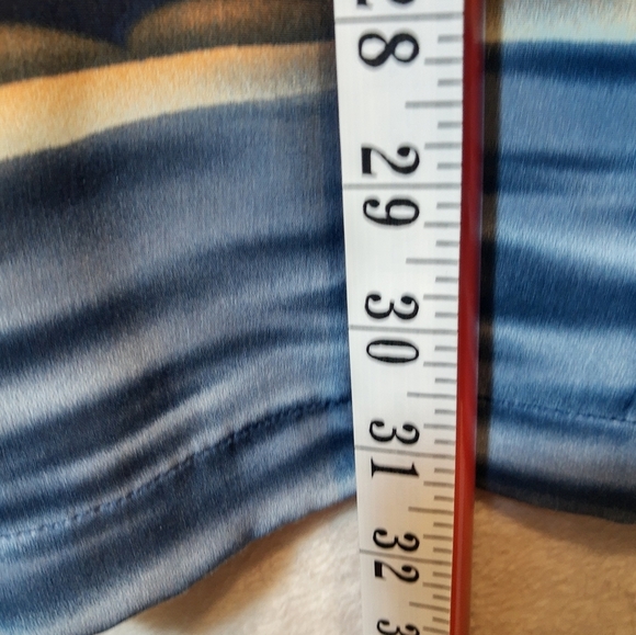 Maui Maui Hawaiian shirts men's  Size Medium Beach Palm trees graphics - Picture 7 of 8